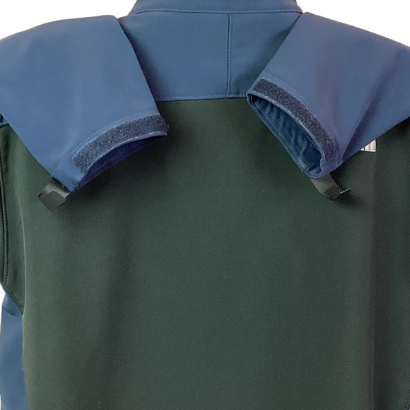 North Face AMVY Softshell Jacket Full Zip - Like New - Picture 6 of 14